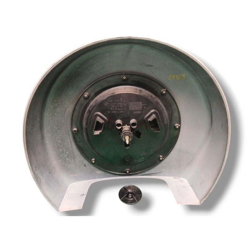 SOPORTE RUEDA REPUESTO TAPA NEUMATICO DEL PORTON TRASERO