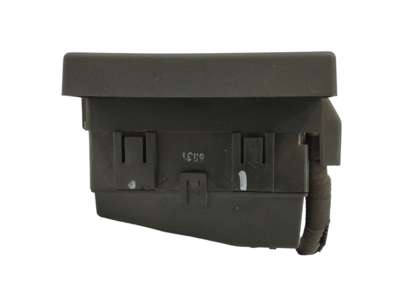 Recambio de caja reles / fusibles para chevrolet captiva 2.0 diesel cat referencia OEM IAM   
