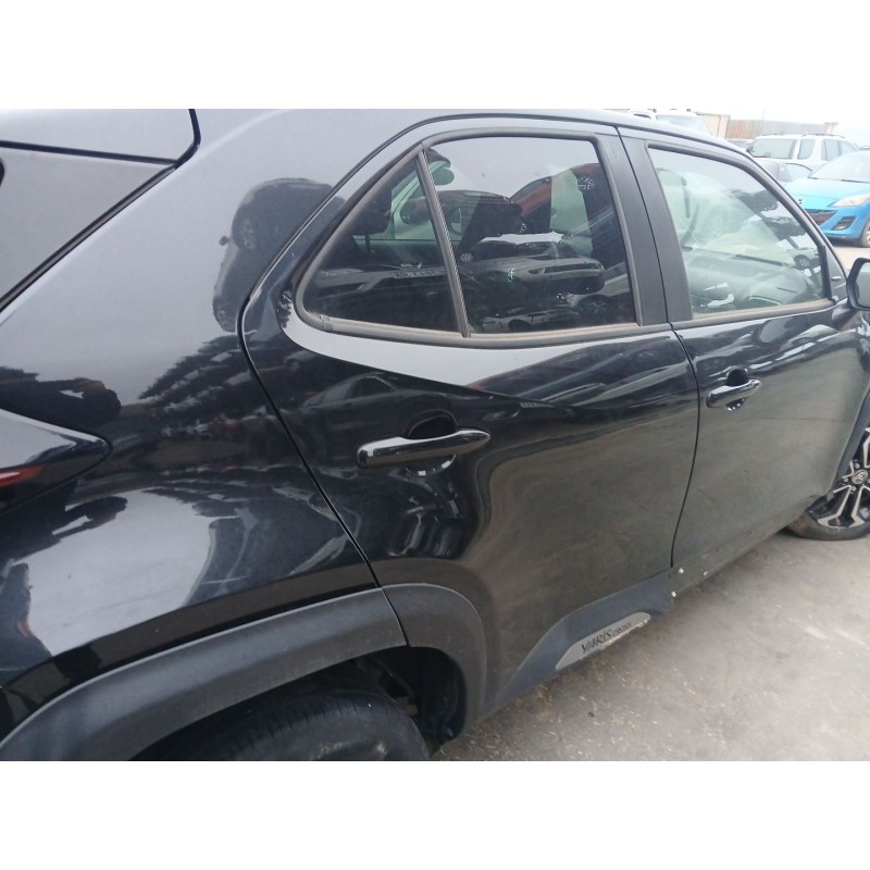 PUERTA TRASERA DERECHA