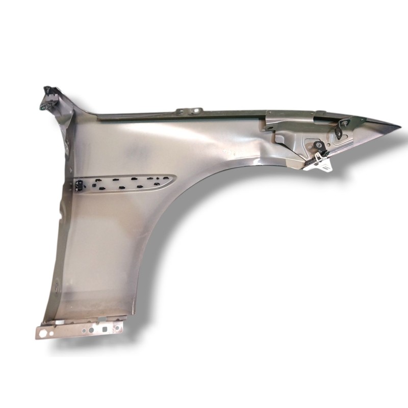 ALETA DELANTERA IZQUIERDA