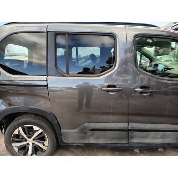 Recambio de puerta lateral corredera derecha para peugeot rifter 1.5 bluehdi 100 referencia OEM IAM   