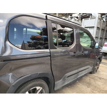 Recambio de puerta lateral corredera derecha para peugeot rifter 1.5 bluehdi 100 referencia OEM IAM   