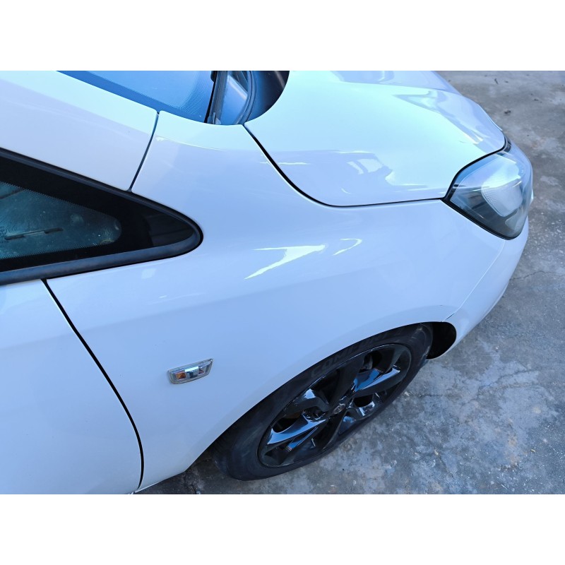 ALETA DELANTERA DERECHA