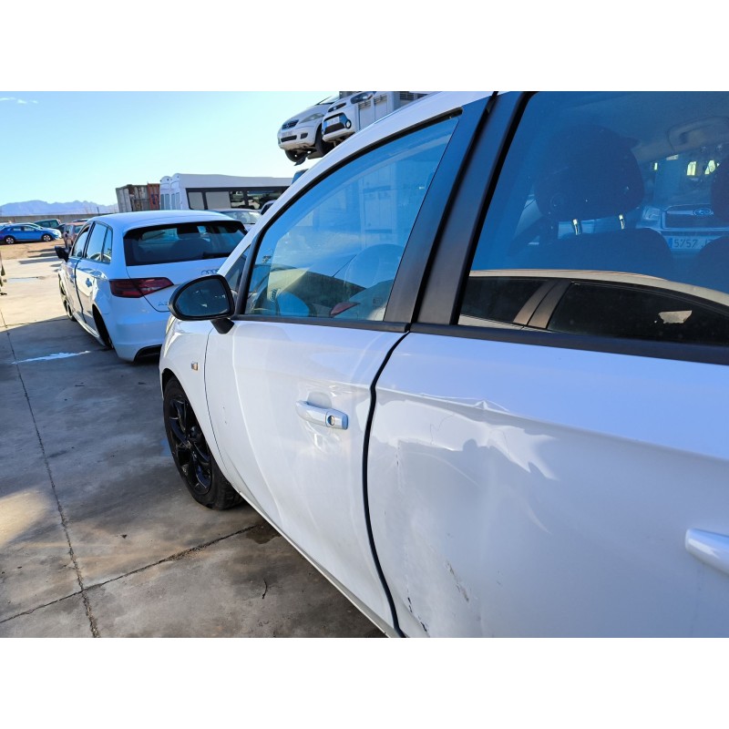 PUERTA DELANTERA IZQUIERDA