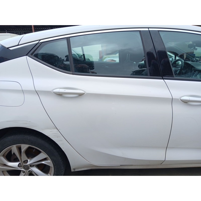 Recambio de puerta trasera derecha para opel astra k (b16) 1.4 turbo (68) referencia OEM IAM   