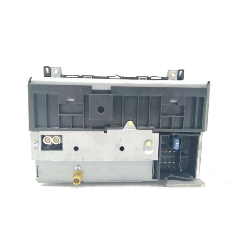 SISTEMA AUDIO / RADIO CD MF2830