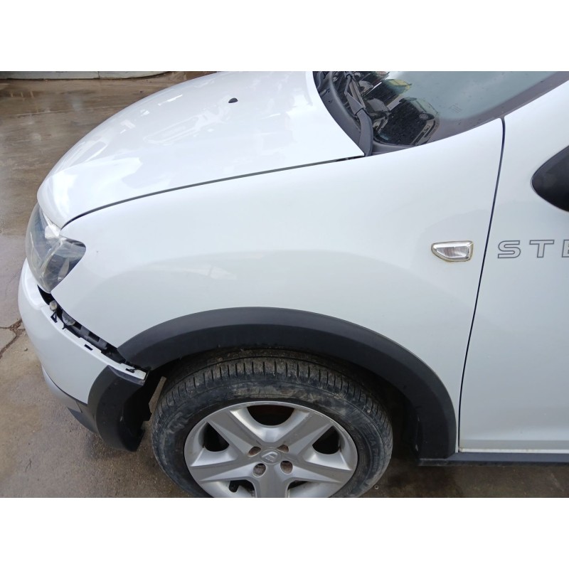 Recambio de aleta delantera izquierda para dacia sandero ii (b8_) 1.5 dci referencia OEM IAM   
