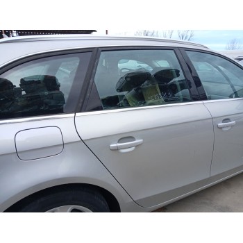 Recambio de puerta trasera derecha para audi a4 b8 avant (8k5) 2.0 tdi referencia OEM IAM 8K9833052D  