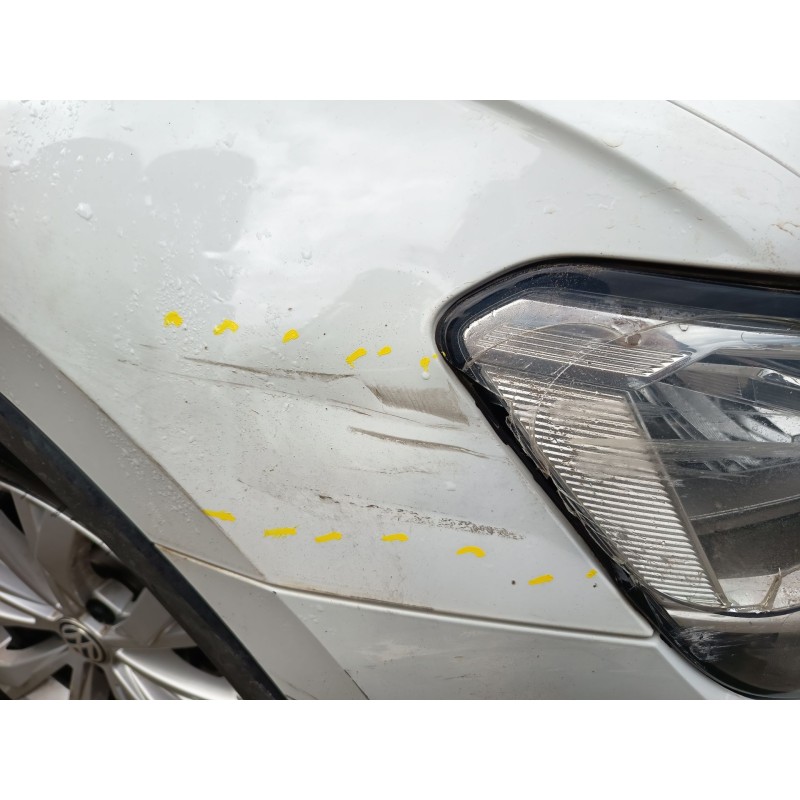 ALETA DELANTERA DERECHA