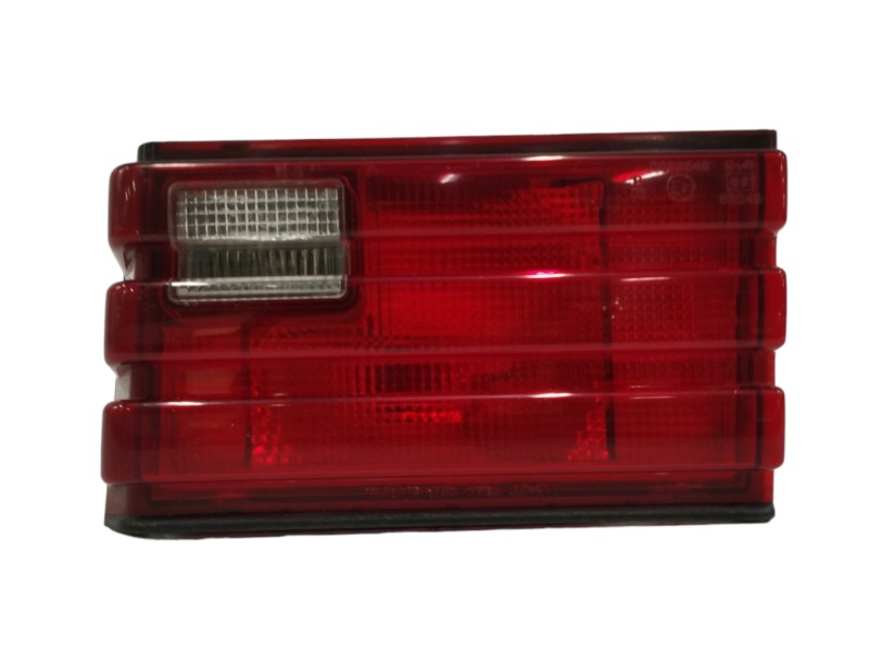 Recambio de piloto trasero derecho interior para mitsubishi galant berlina (e30) 2.0 cat referencia OEM IAM MB597908  