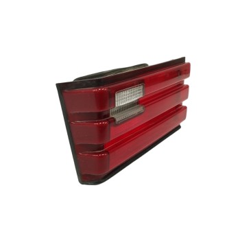 Recambio de piloto trasero derecho interior para mitsubishi galant berlina (e30) 2.0 cat referencia OEM IAM MB597908  
