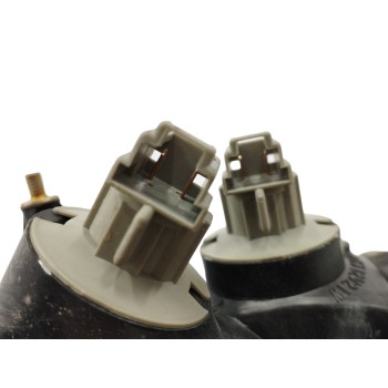 Recambio de piloto trasero derecho interior para mitsubishi galant berlina (e30) 2.0 cat referencia OEM IAM MB597908  