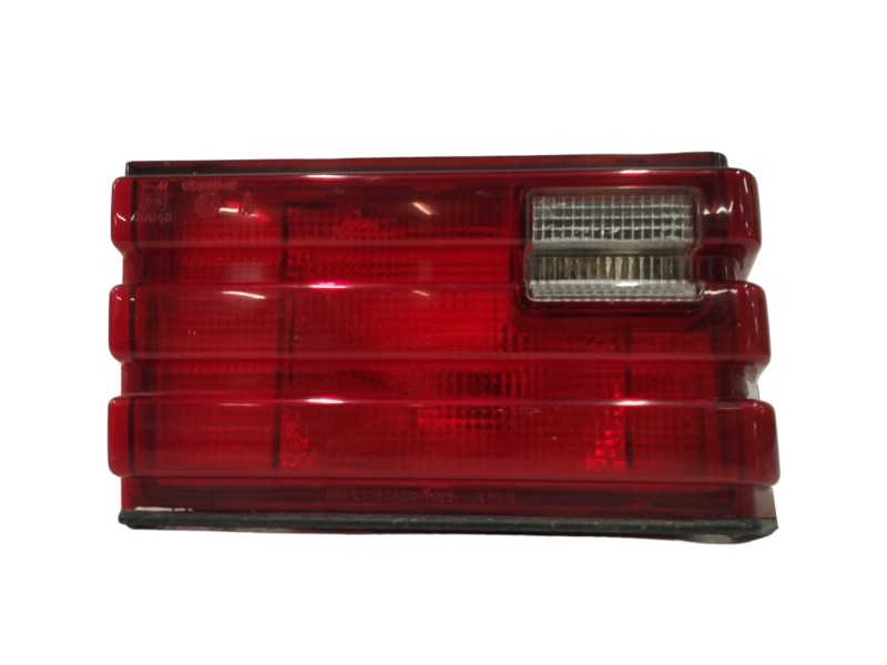 Recambio de piloto trasero izquierdo interior para mitsubishi galant berlina (e30) 2.0 cat referencia OEM IAM MB597907  