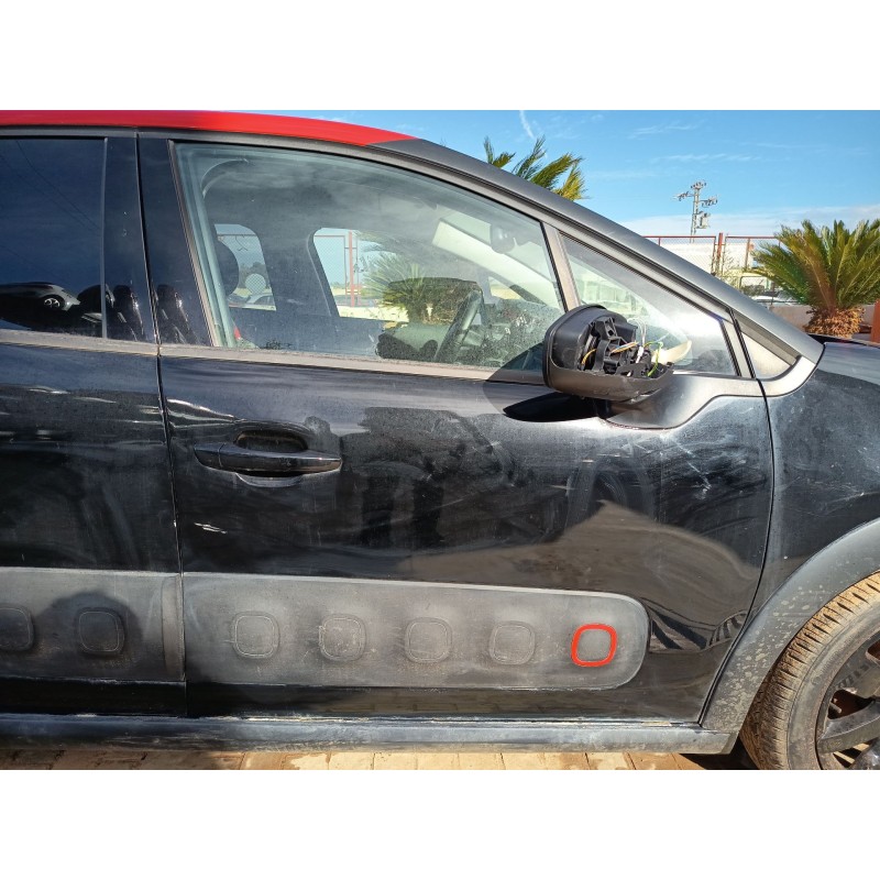 Recambio de puerta delantera derecha para citroën c3 iii (sx) 1.2 vti 82 referencia OEM IAM   