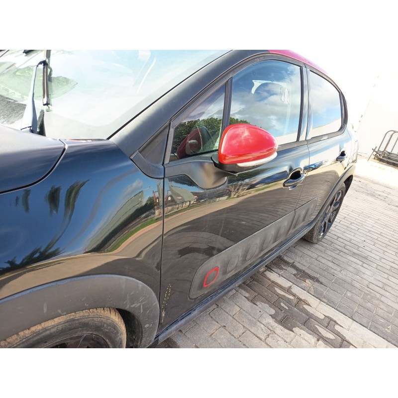 PUERTA DELANTERA IZQUIERDA