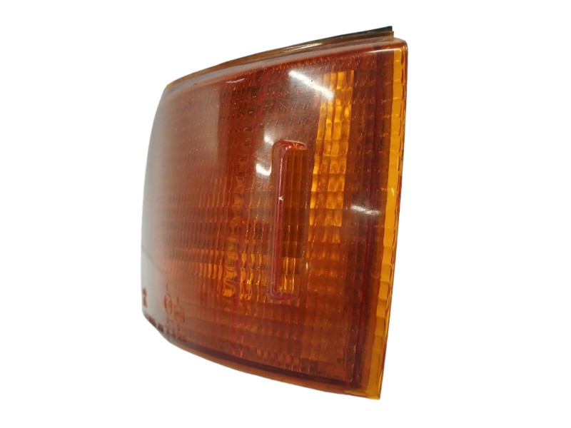 Recambio de piloto delantero derecho para mitsubishi galant berlina (e30) 2.0 cat referencia OEM IAM MB529060  