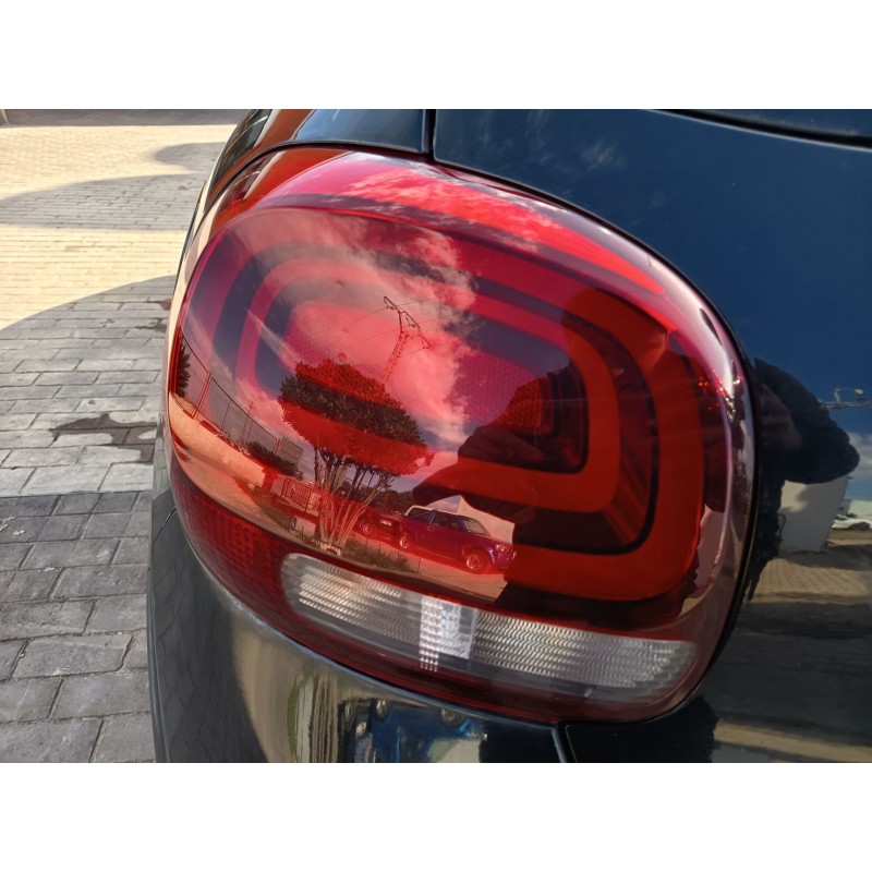 Recambio de piloto trasero izquierdo para citroën c3 iii (sx) 1.2 vti 82 referencia OEM IAM   