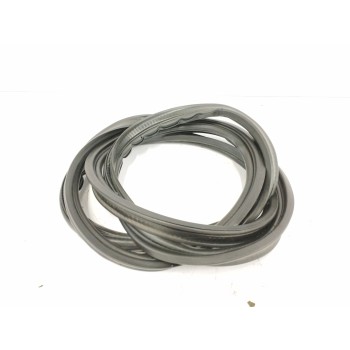 Recambio de gomas contorno puerta para seat ibiza st (6p8) 1.4 tdi referencia OEM IAM   