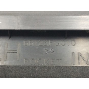 Recambio de guantera para subaru impreza g12 1.5 referencia OEM IAM 66123FG010  