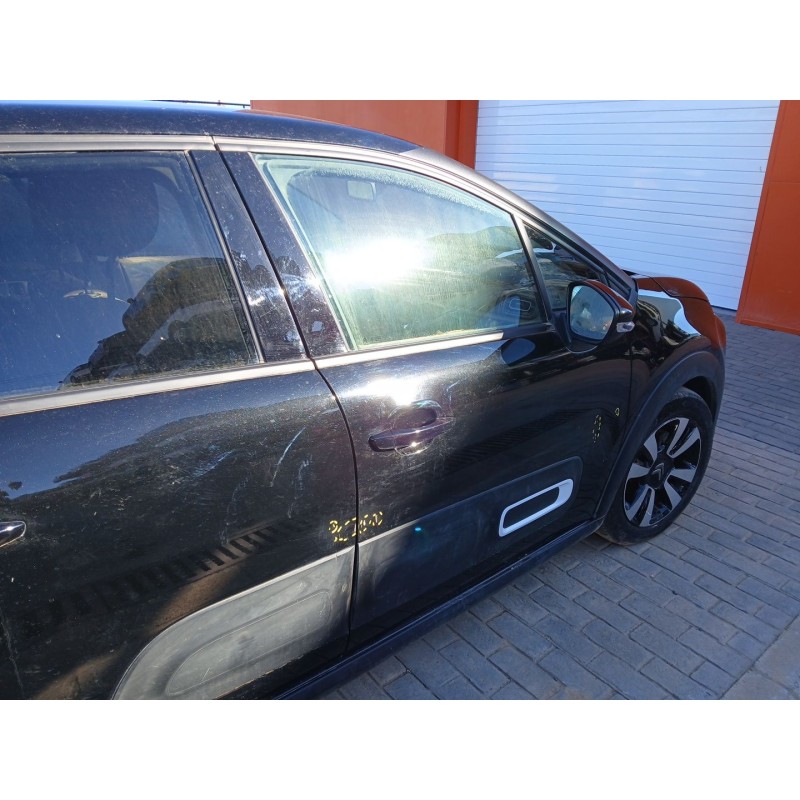 PUERTA DELANTERA DERECHA