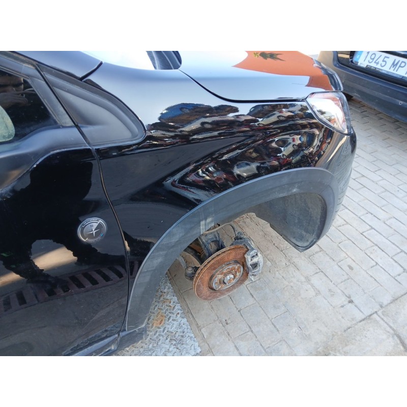 ALETA DELANTERA DERECHA