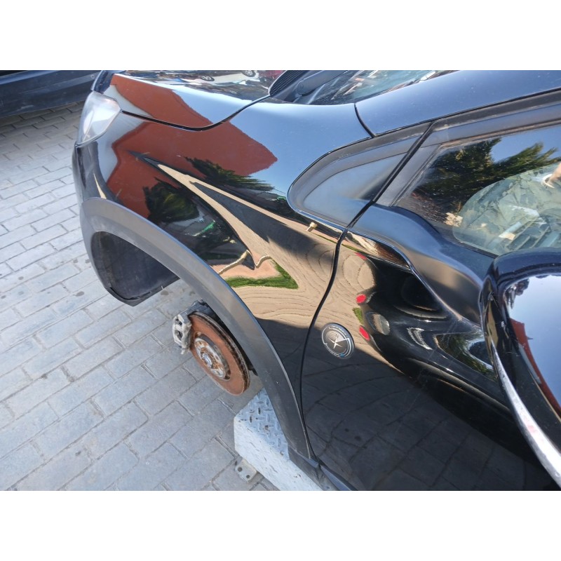 ALETA DELANTERA IZQUIERDA