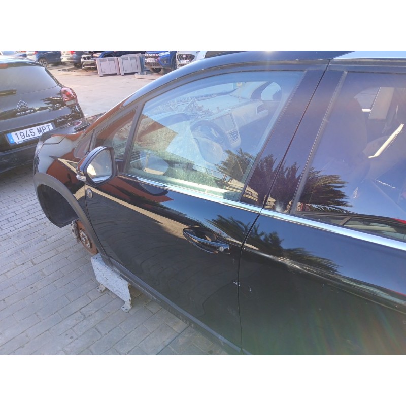 PUERTA DELANTERA IZQUIERDA