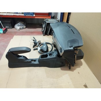 Recambio de salpicadero para peugeot 301 1.6 vti 115 cambio manual 5 velocidades referencia OEM IAM   