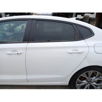 Recambio de puerta trasera izquierda para hyundai i30 (pde, pd, pden) 1.4 t-gdi referencia OEM IAM   
