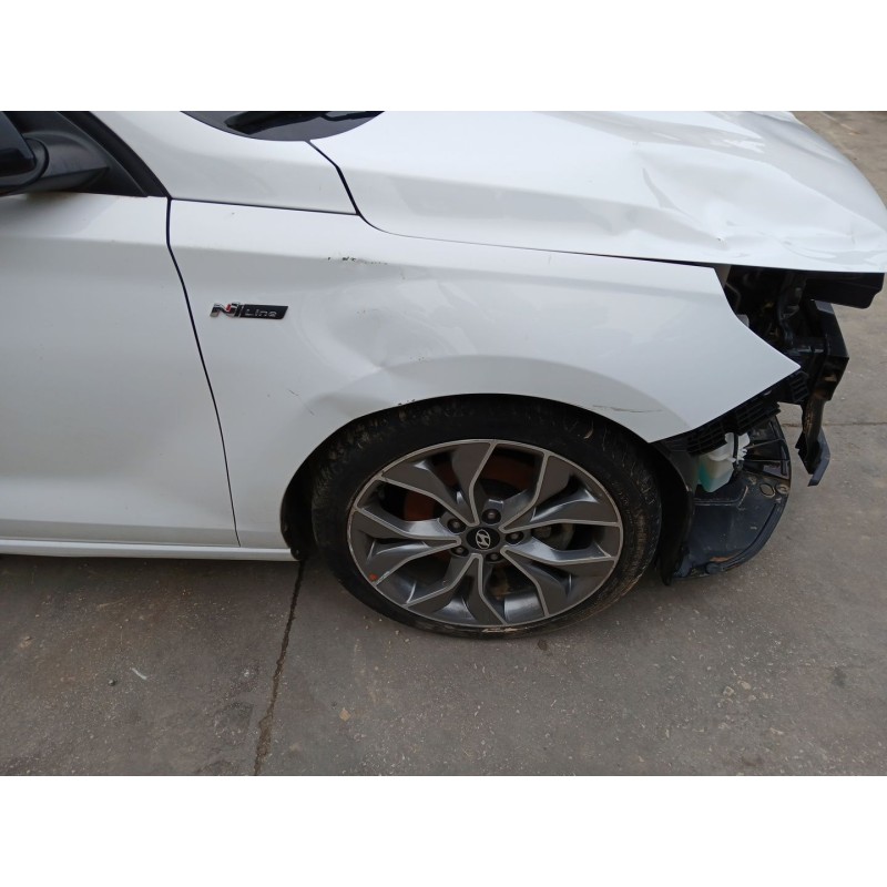 Recambio de aleta delantera derecha para hyundai i30 (pde, pd, pden) 1.4 t-gdi referencia OEM IAM   