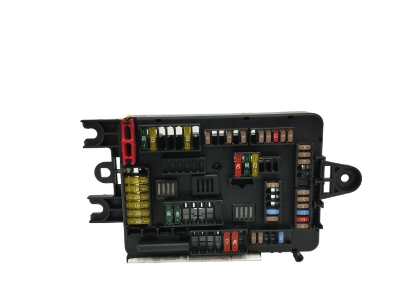 Recambio de caja reles / fusibles para bmw serie 3 lim. (f30) 2.0 16v diesel referencia OEM IAM 926111102 19178000001 