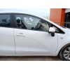 Recambio de puerta delantera derecha para kia rio iii (ub) 1.2 cvvt referencia OEM IAM   