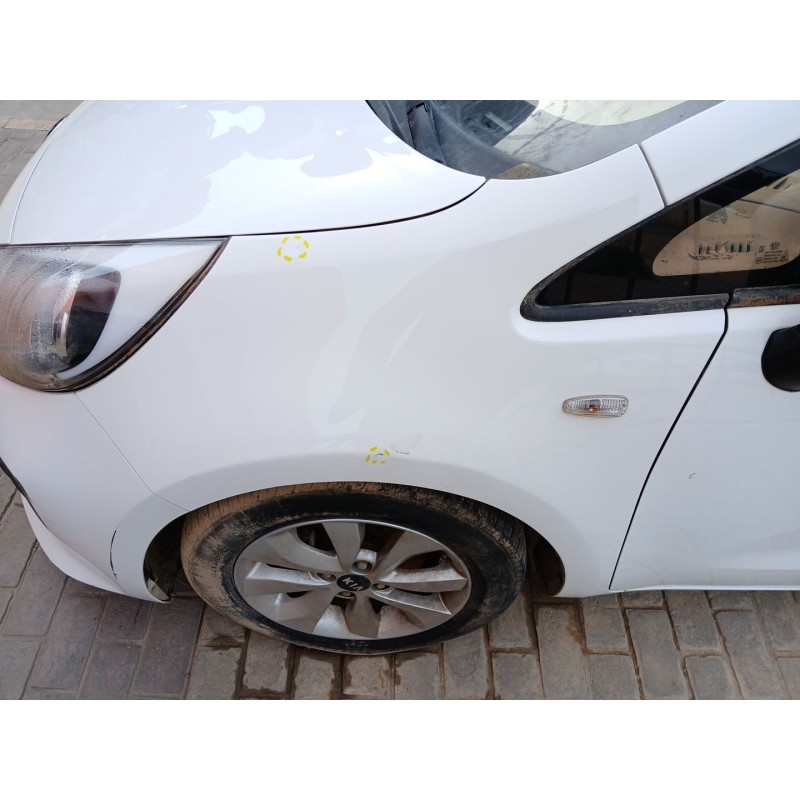 Recambio de aleta delantera izquierda para kia rio iii (ub) 1.2 cvvt referencia OEM IAM   