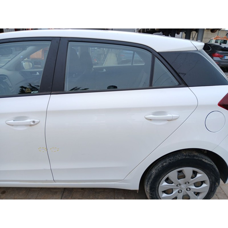 Recambio de puerta trasera izquierda para hyundai i20 ii (gb, ib) 1.0 t-gdi referencia OEM IAM   