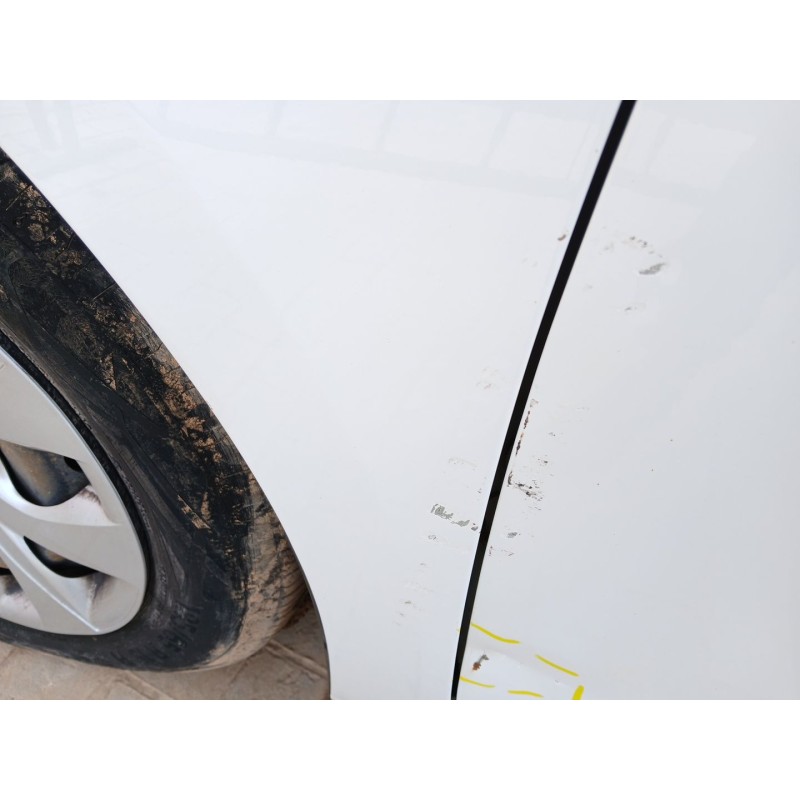 ALETA DELANTERA IZQUIERDA