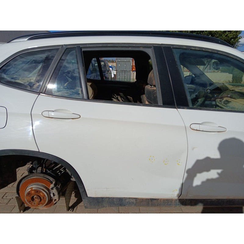 Recambio de puerta trasera derecha para bmw x1 (e84) sdrive 18 d referencia OEM IAM   
