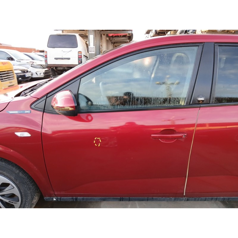 Recambio de puerta delantera izquierda para dacia sandero iii 1.0 tce 90 referencia OEM IAM   