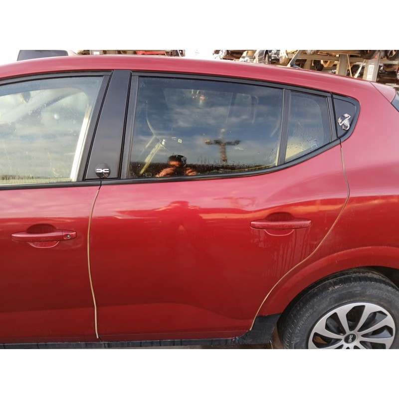 Recambio de puerta trasera izquierda para dacia sandero iii 1.0 tce 90 referencia OEM IAM   
