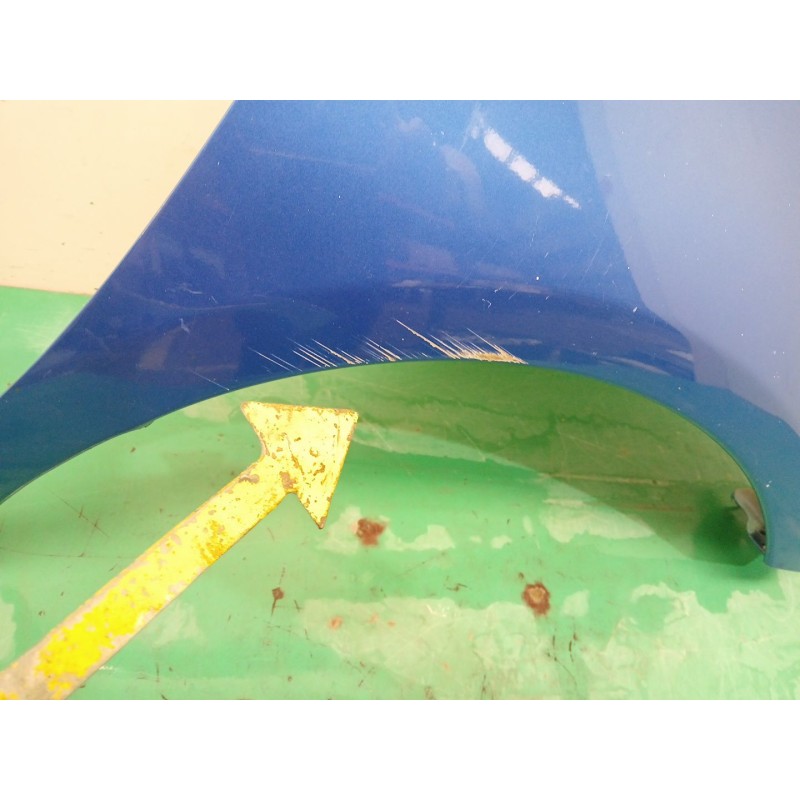 ALETA DELANTERA DERECHA