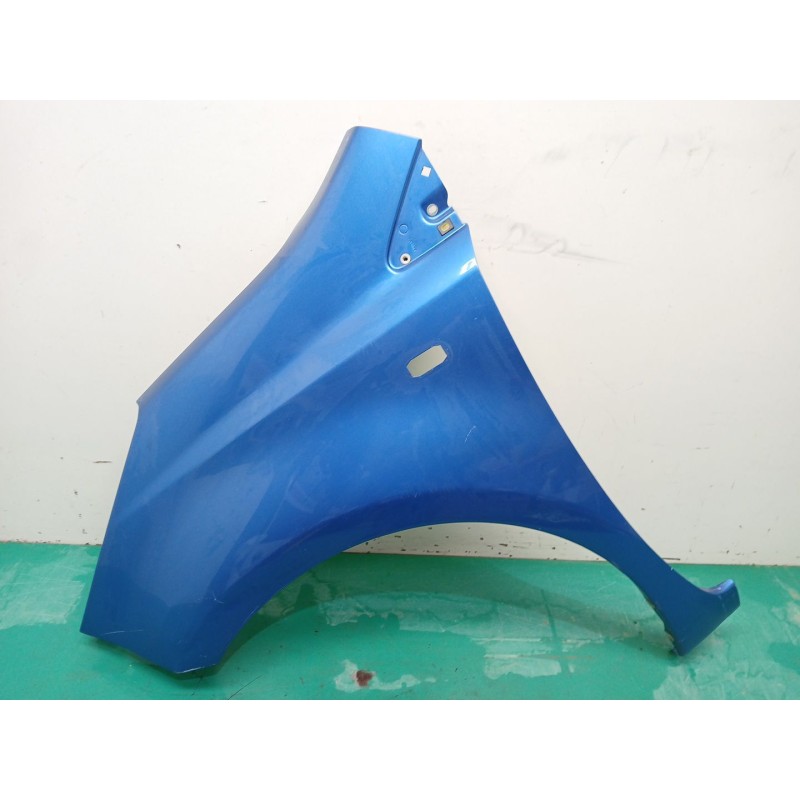 Recambio de aleta delantera izquierda para nissan note (e11, ne11) 1.4 referencia OEM IAM F31019U0M0  