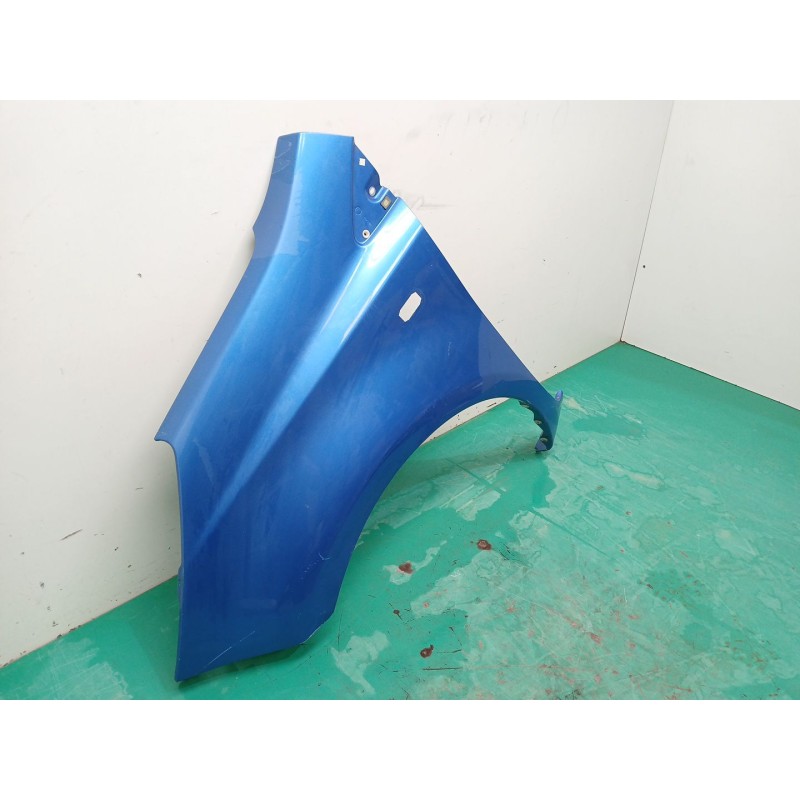 ALETA DELANTERA IZQUIERDA