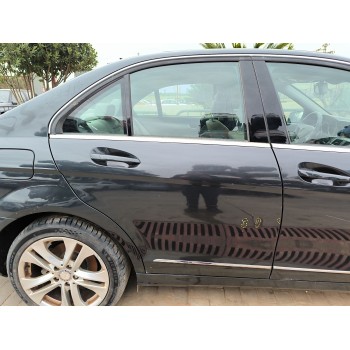 PUERTA TRASERA DERECHA A2047302200 