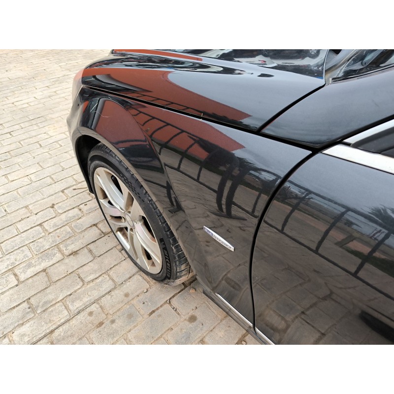 ALETA DELANTERA IZQUIERDA