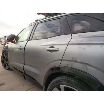 Recambio de puerta trasera izquierda para renault austral tce 140 referencia OEM IAM   