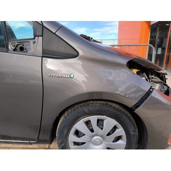 Recambio de aleta delantera derecha para toyota yaris (_p13_) 1.5 hybrid (nhp130_) referencia OEM IAM 5381152390  