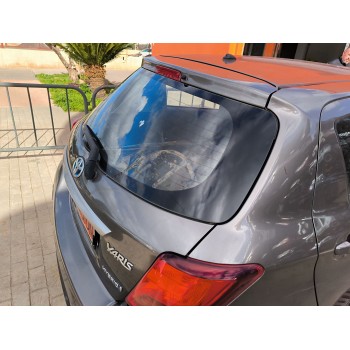 Recambio de porton trasero para toyota yaris (_p13_) 1.5 hybrid (nhp130_) referencia OEM IAM 670050D111  