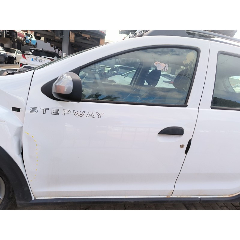 Recambio de puerta delantera izquierda para dacia sandero ii (b8_) tce 90 (b8m1, b8ma) referencia OEM IAM 801012479R  