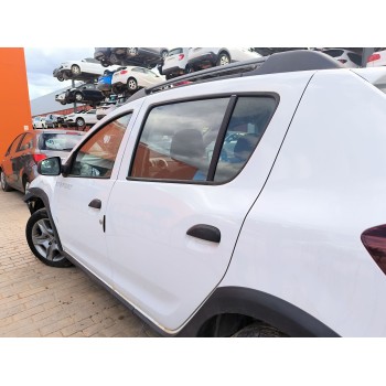 Recambio de puerta trasera izquierda para dacia sandero ii (b8_) tce 90 (b8m1, b8ma) referencia OEM IAM 821017625R  