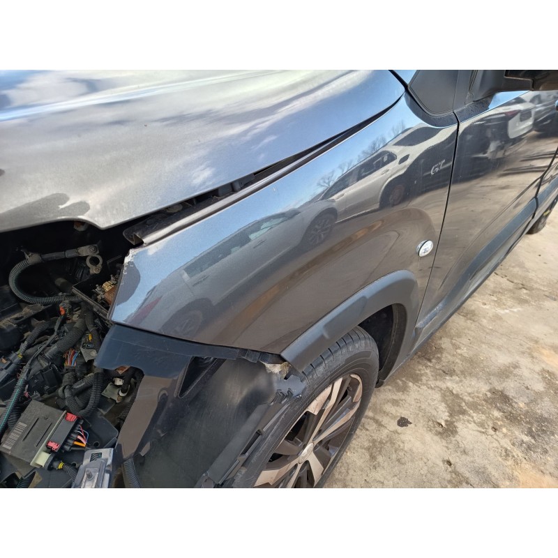 ALETA DELANTERA IZQUIERDA