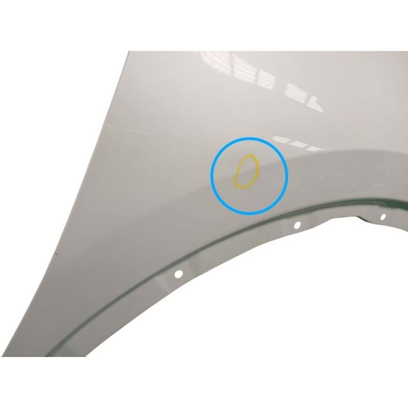 ALETA DELANTERA DERECHA